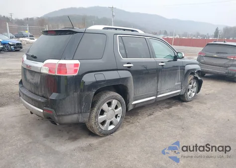 2014 GMC Terrain Denali z USA, uszkodzony, nr VIN 2GKFLZE31E6155684